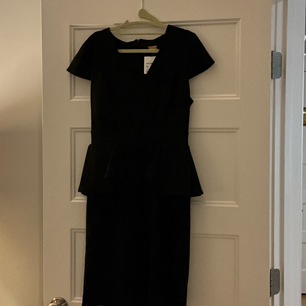 Alexia Admor Black Sheath Midi Dress with Flutter Sleeves. Tags still on